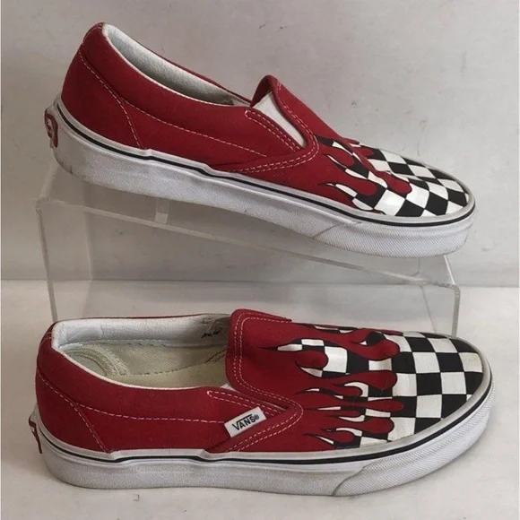 NWOT Vans Checkerboard w/Red Blood Drips Slip-On Sneakers. Sizes~ M5, W6.5 - Picture 2 of 4